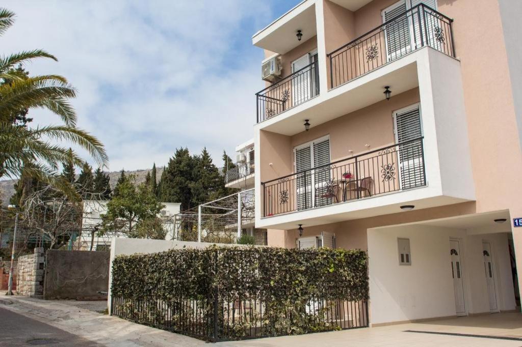 Guest House 4M Petrovac na moru Zimmer foto
