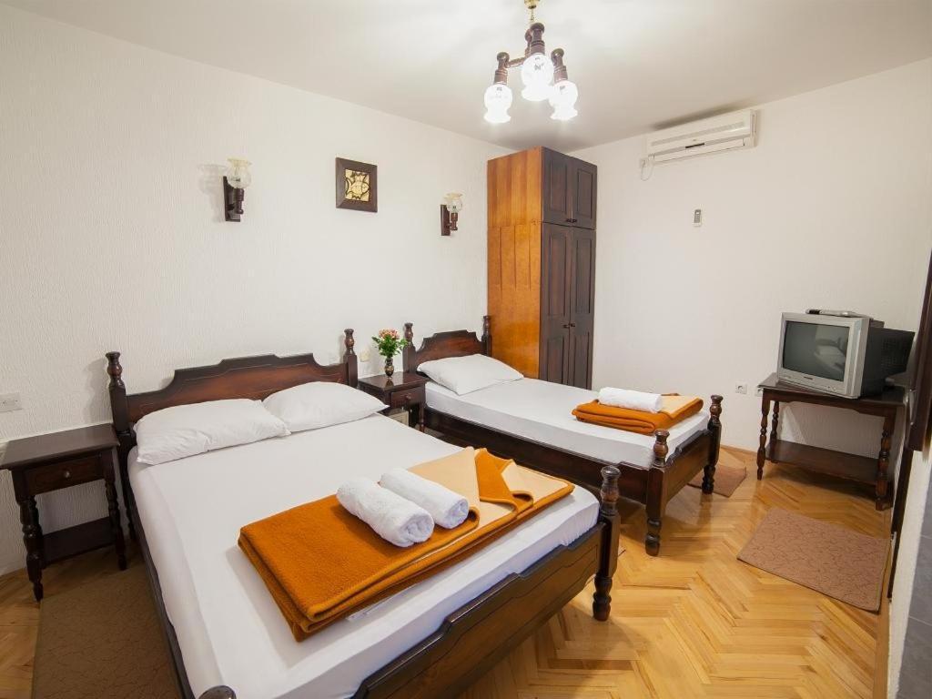 Guest House 4M Petrovac na moru Zimmer foto