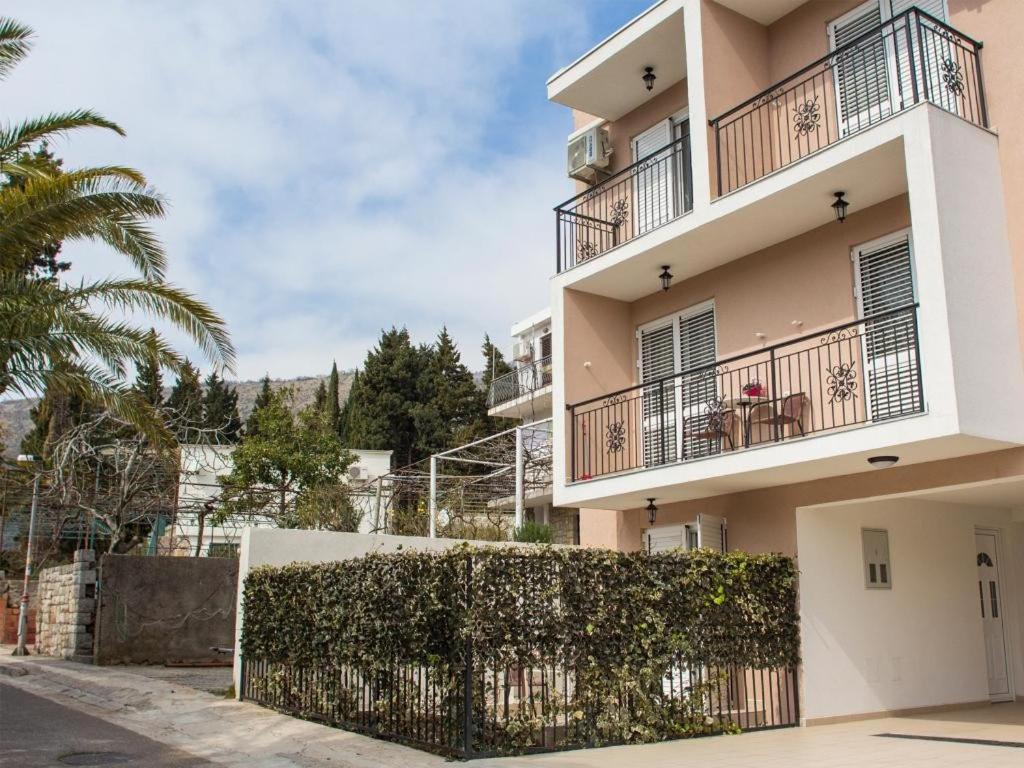 Guest House 4M Petrovac na moru Zimmer foto