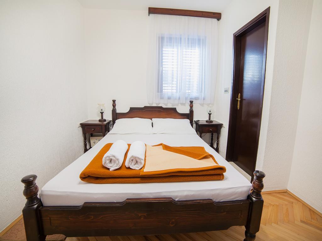 Guest House 4M Petrovac na moru Zimmer foto