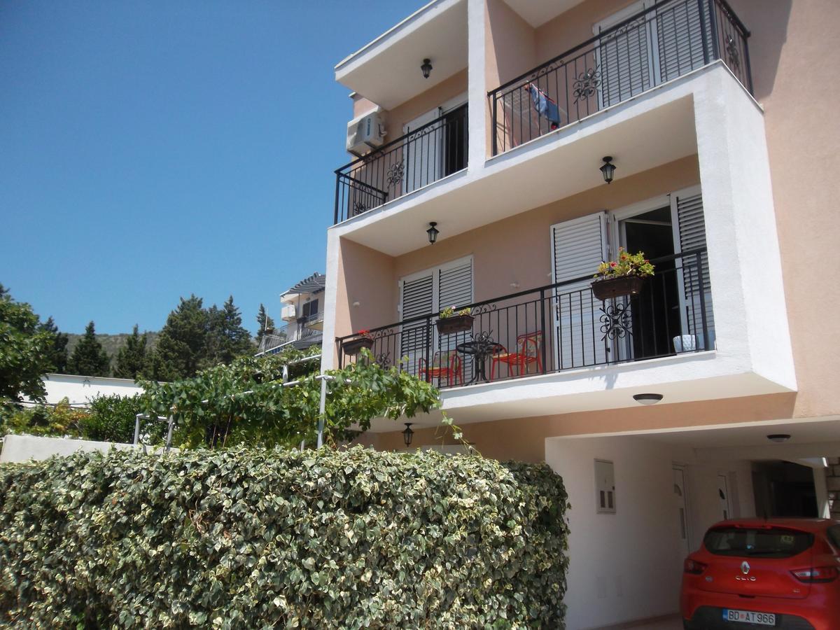 Guest House 4M Petrovac na moru Exterior foto